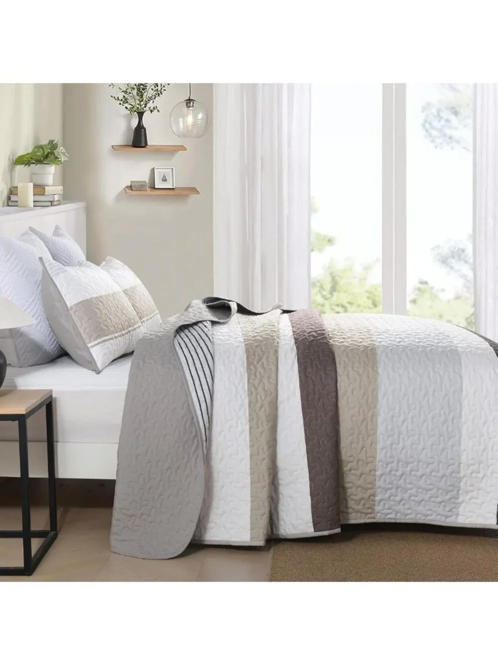 Cozy Grey Boho Quilt Set Queen Size | Lightweight Striped Patchwork Bedspread